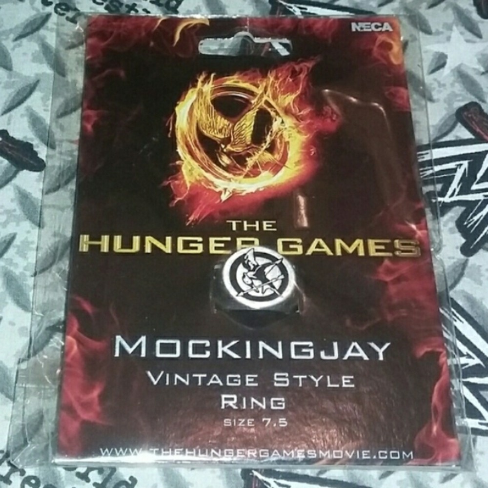 New 2012 The Hunger Games Mockingjay Ring